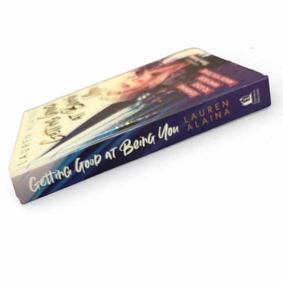 Lauren Alaina Book - Getting Good at Being You - Picture 5 of 6